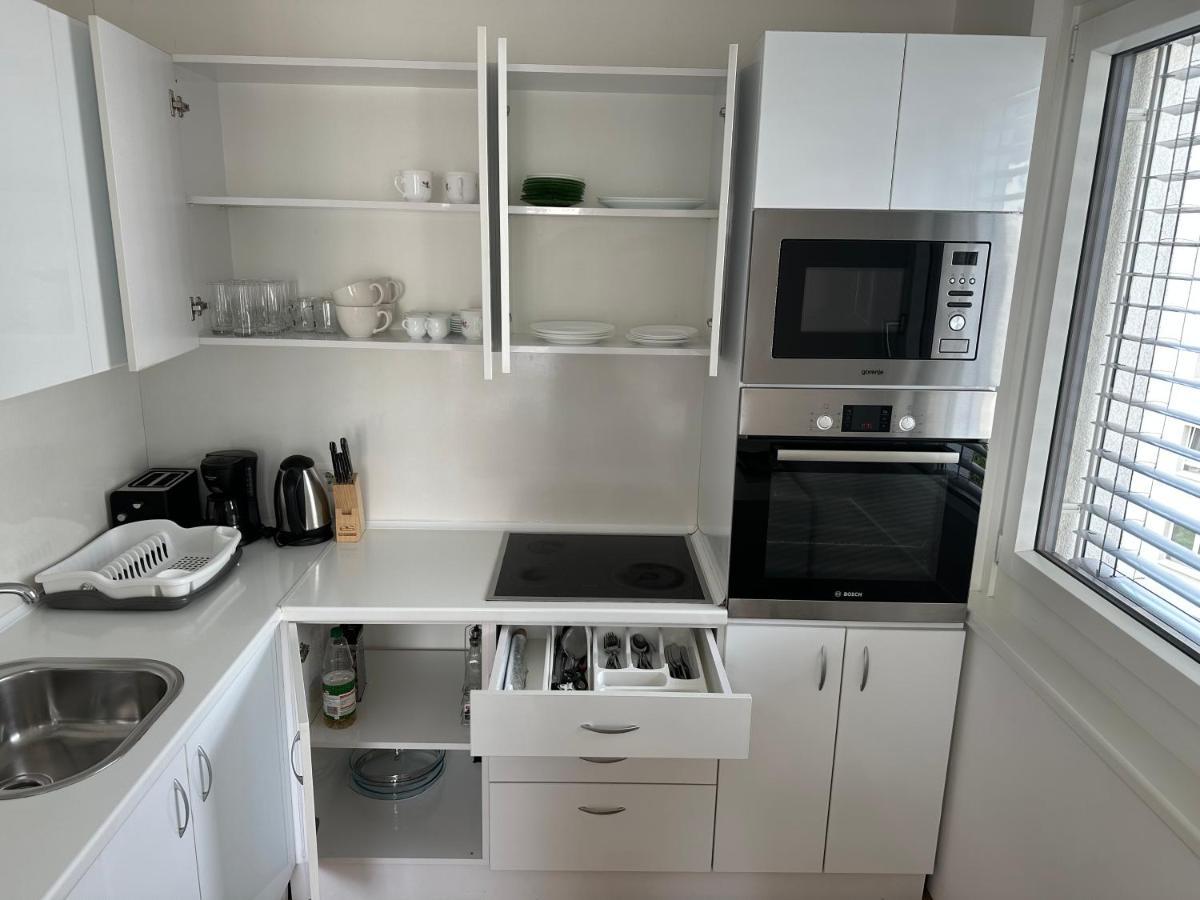 Hauptbahnhof Ferienwohnung Am Park فيينا المظهر الخارجي الصورة