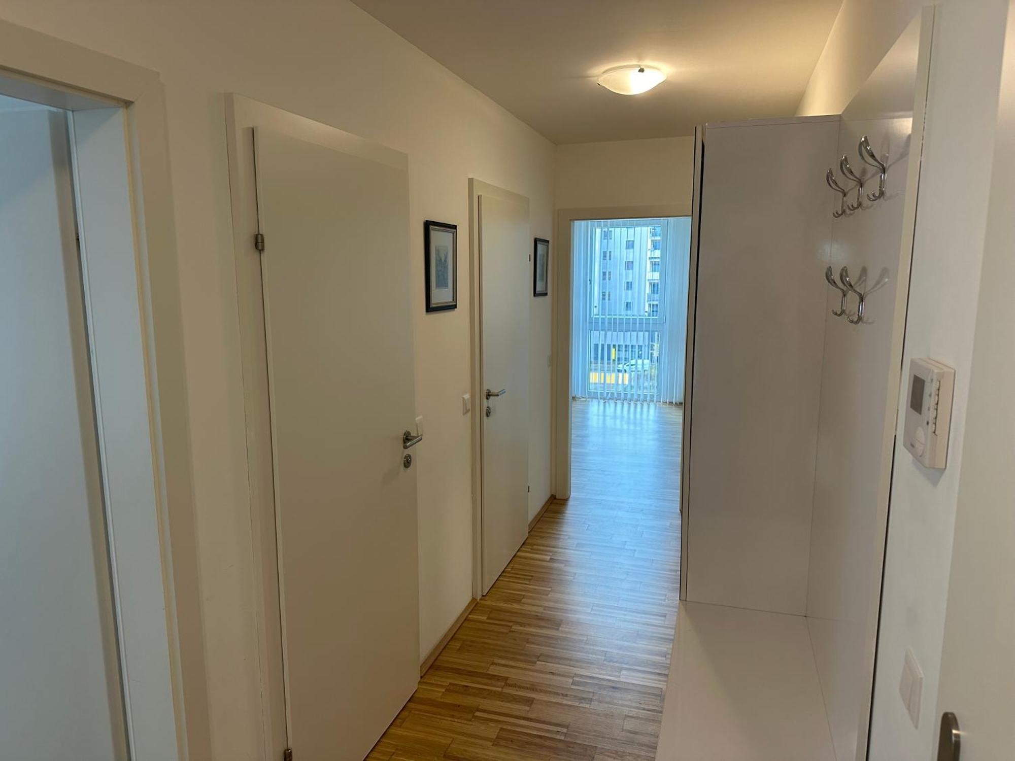 Hauptbahnhof Ferienwohnung Am Park فيينا المظهر الخارجي الصورة