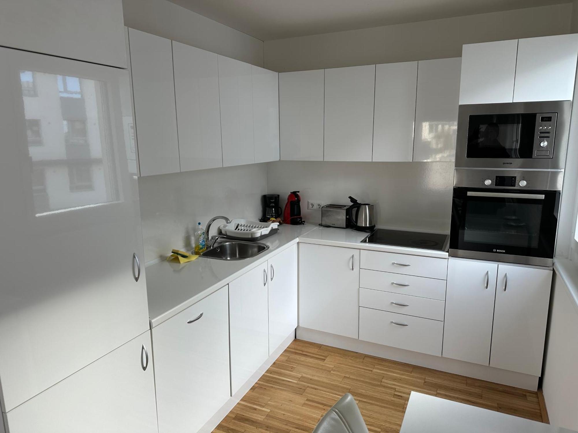 Hauptbahnhof Ferienwohnung Am Park فيينا المظهر الخارجي الصورة
